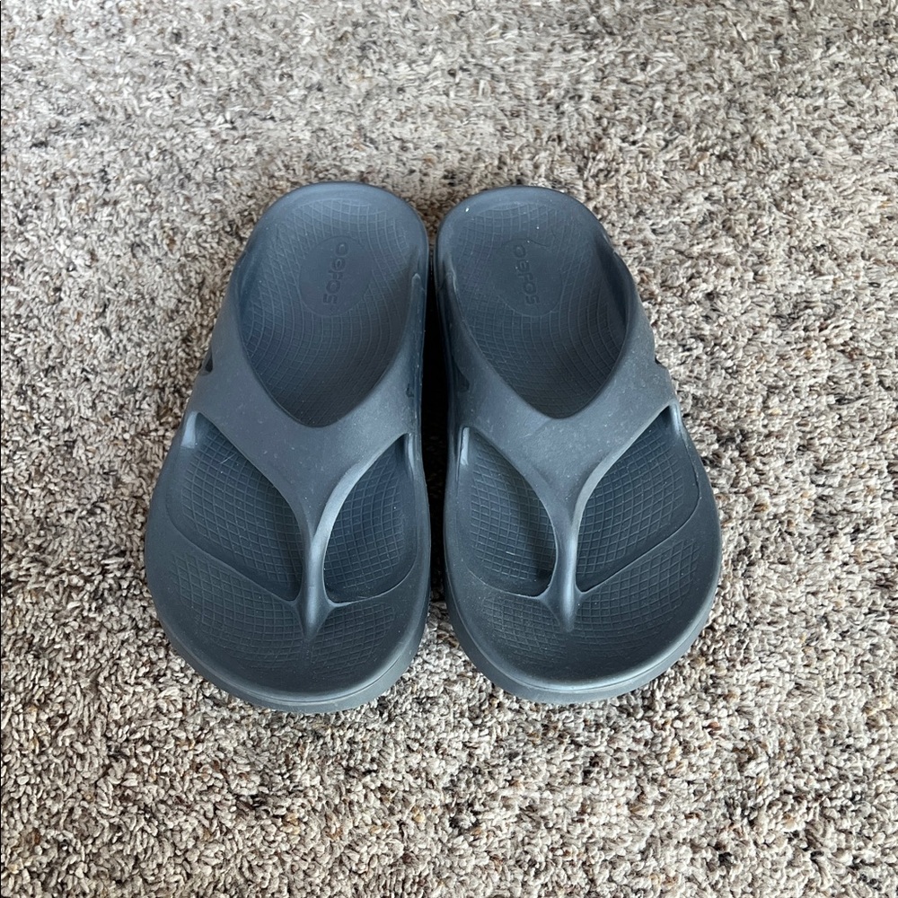 OOFOS Women's Sandals